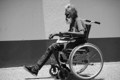 Човек на улици, Дарвин, Аустралија, 2022. Фото: М.П.