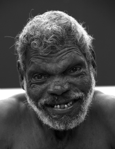 Просјак абориџинског порекла, Дарвин, Аустралија, 2023. Фото: М.П.