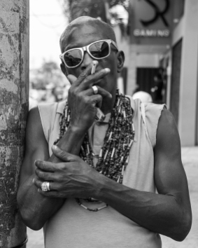 Улични продавац марихуане. Очо Риос, Јамајка, 2024.
